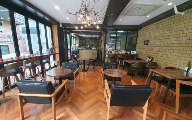 Park Avenue Guest house
