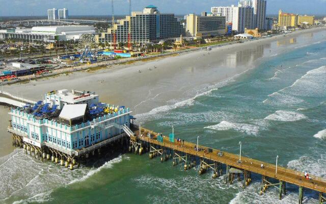 Daytona Beach Paradise 770