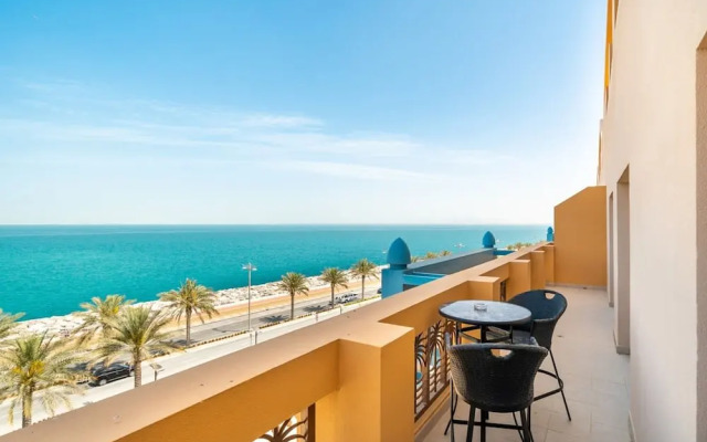 Stunning 2BR Apt Palm Jumeirah