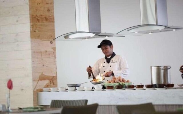 Hotel Santika Cikarang