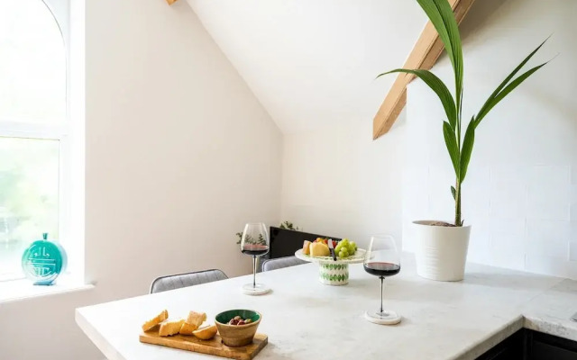 HG Collection - 2 Bedroom Apartment in Cardiff City Centre
