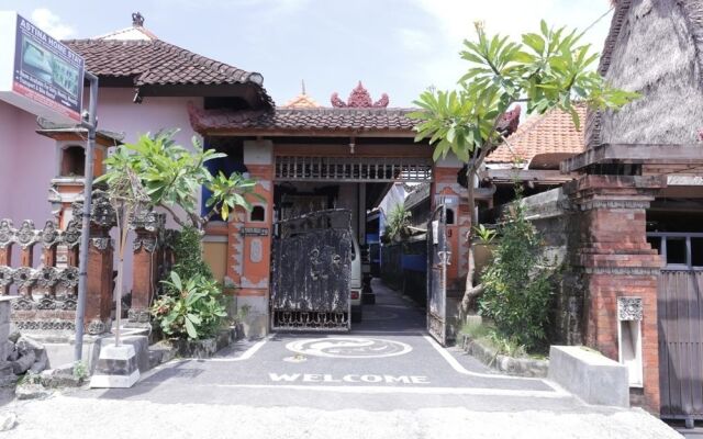 RedDoorz @ Raya Kerobokan 2