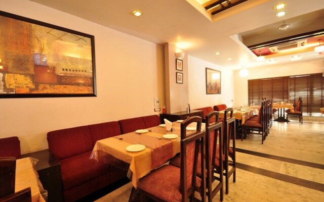 Hotel Raj Darbar