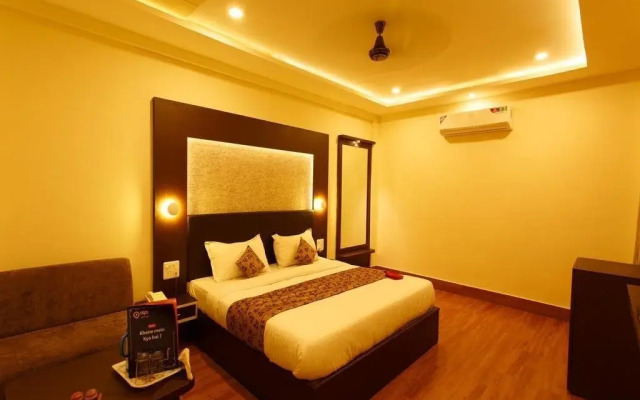 OYO Premium Kotri Circle