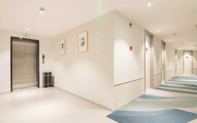 Homeinn Selected Hotel (Shanghai East China Normal University Wujing)