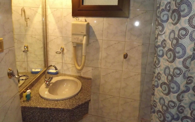Mayorca Hotel