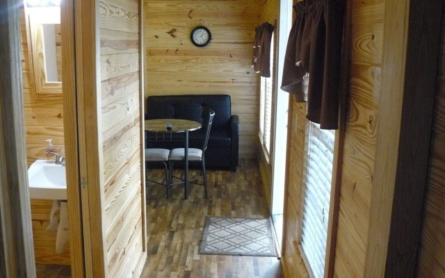 Lake Guntersville State Park RRM Cabins