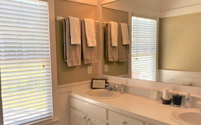 The Farmhouse Inn