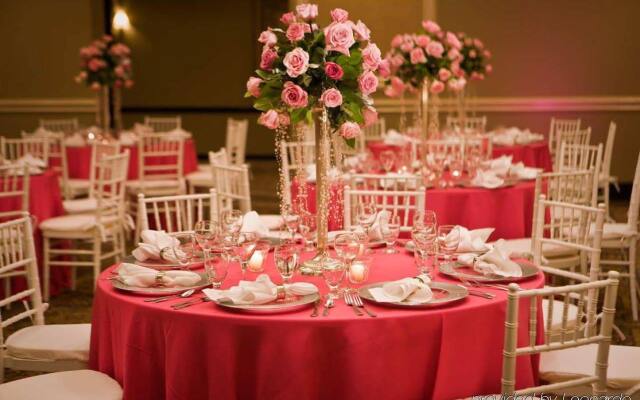 Ramada by Wyndham Southfield