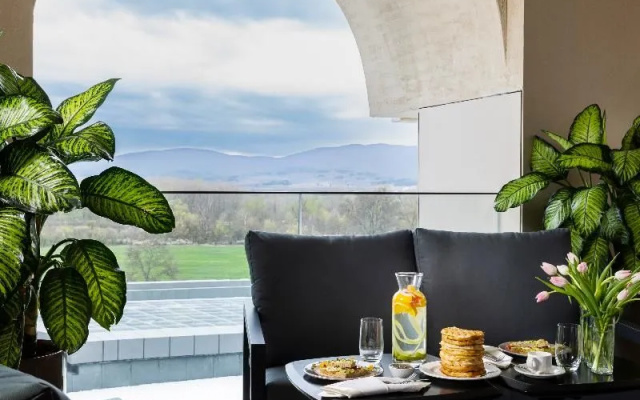 Kings Valley Medical & Spa Hotel