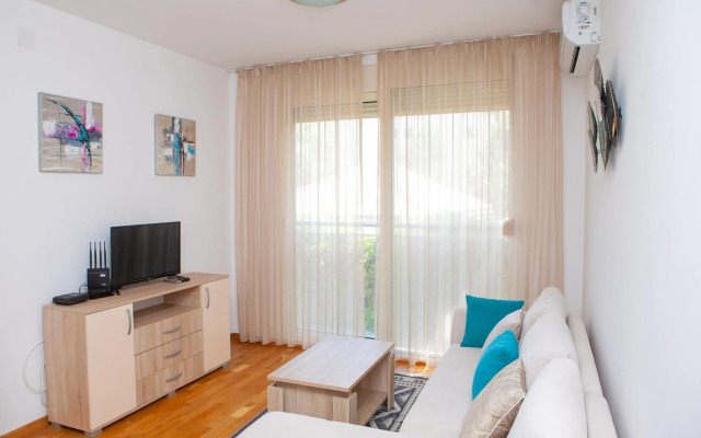 Apartments LORA Cetinjska18