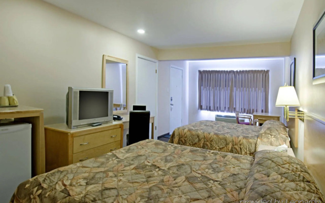 Canadas Best Value Inn Prince George
