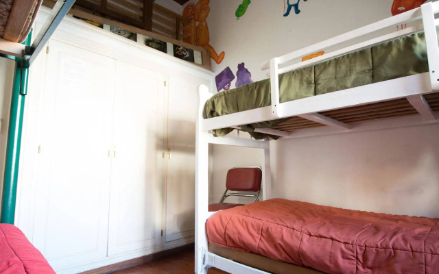 Macanudo Hostelbar
