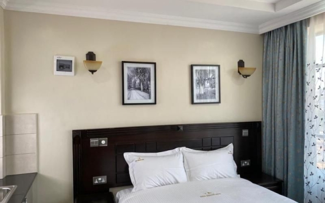 Hemak Suites
