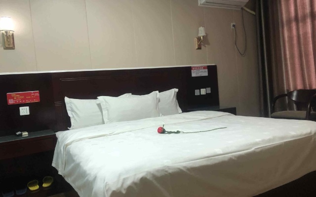 Thank Inn Hotel He'nan Shangqiu Railway Station Zhanqian Road West Branch – Guest Rooms – Shangqiu