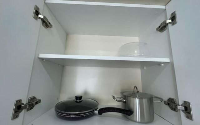 Leo Group Luxury Apartment 1834 Alliance Palace