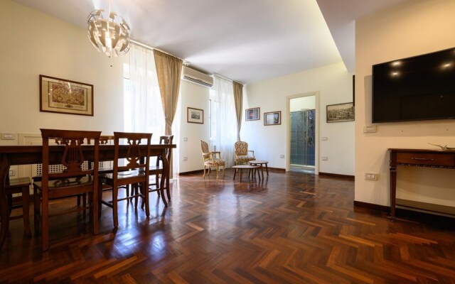 Vicoletto Sant Arpino 15