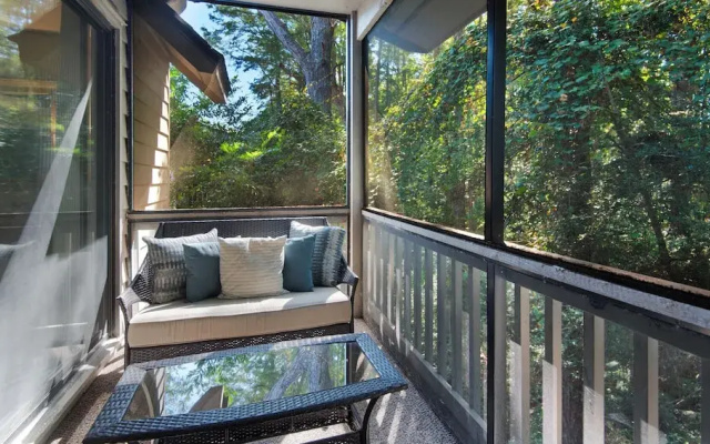 2br/2.5ba, Pool, Tennis, Beach Access!