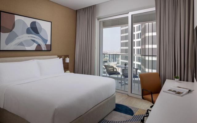 Staybridge Suites Dubai Business Bay