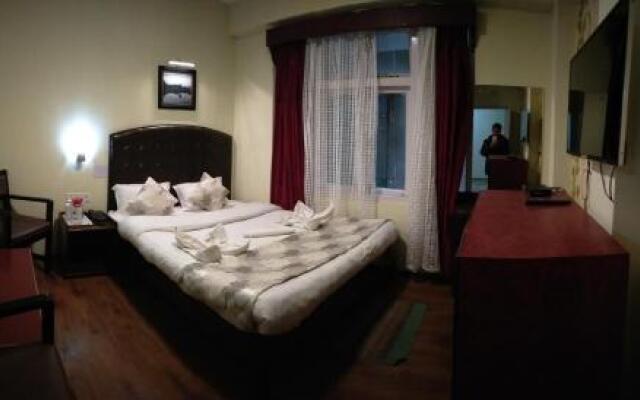 Hotel Sandrup by OYO Rooms