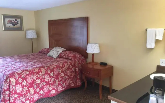 Columbia Gorge Inn
