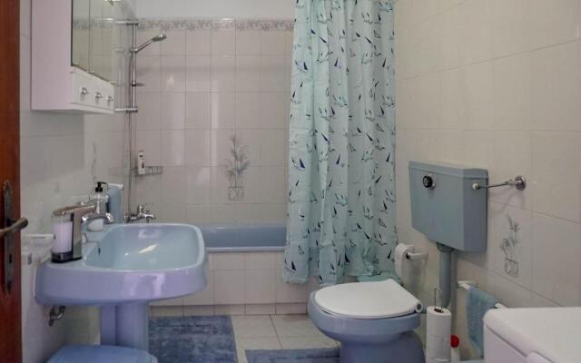 Studio Apartment with Sea View & Fibre Internet