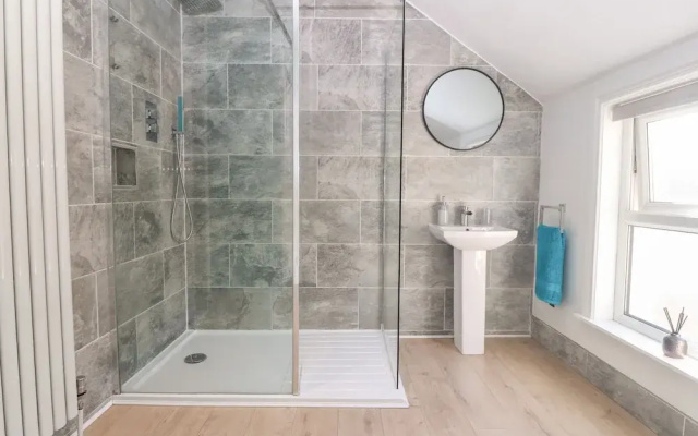 Apartment 2 - Llandudno Central