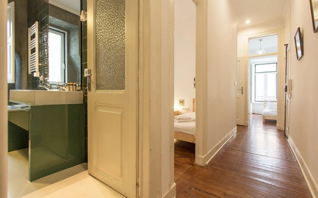 Spacious Tailor Made Bairro Alto