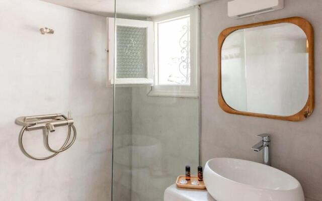 Rania Apartments Sea View