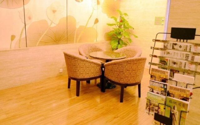 Dega Business Hotel