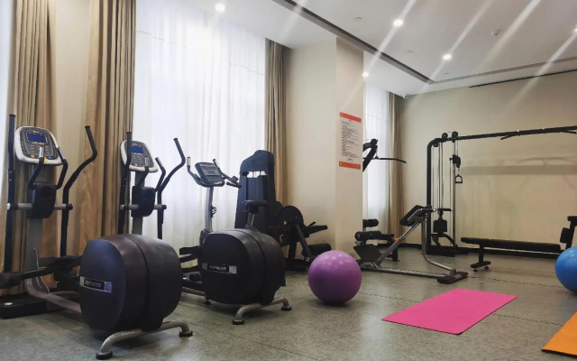 Orange Hotel (Tai'an Daimiao)