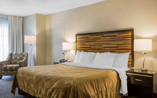 Quality Inn Fallbrook I-15