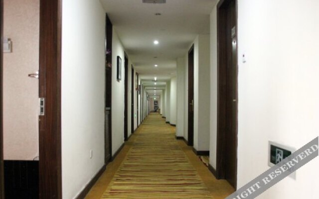 Yixing Hotel