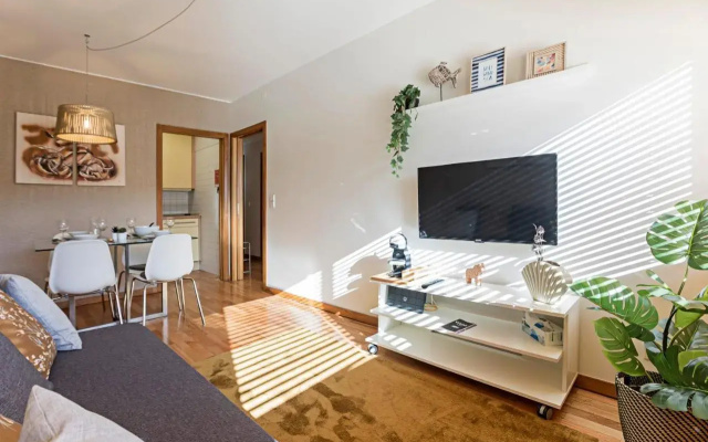 Cozy Flat in Foz by LovelyStay