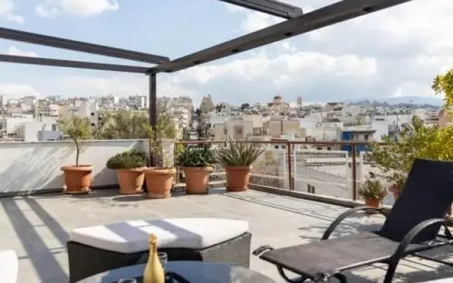 Top floor ap Huge balcony with astonishing view