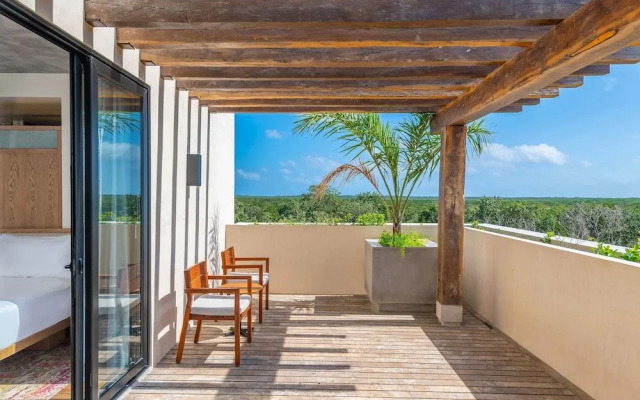 Aloft Tulum By Marriott