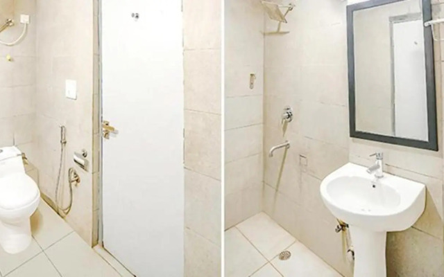 FabHotel Noida Grand