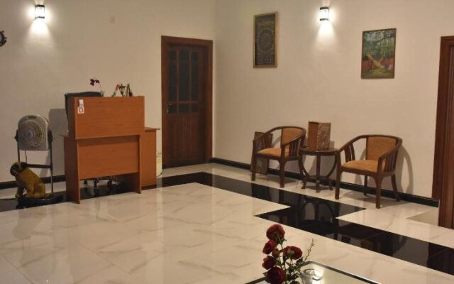 Green Palace Hotel