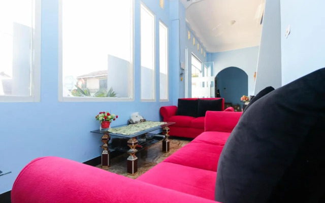 Guest House Syariah by RedDoorz
