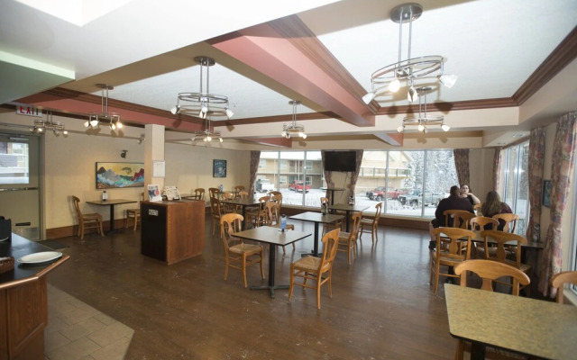 Lakeview Inns & Suites - Hinton