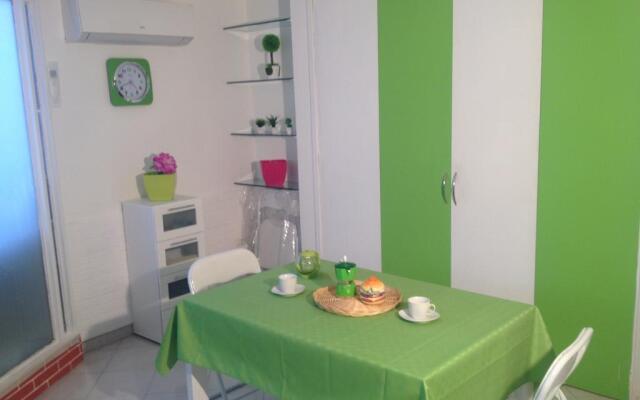 Funny House Apartment