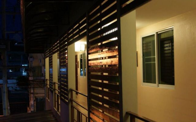 V Like At Pattaya Hotel