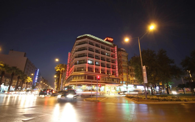 Grand Corner Hotel - Boutique Class