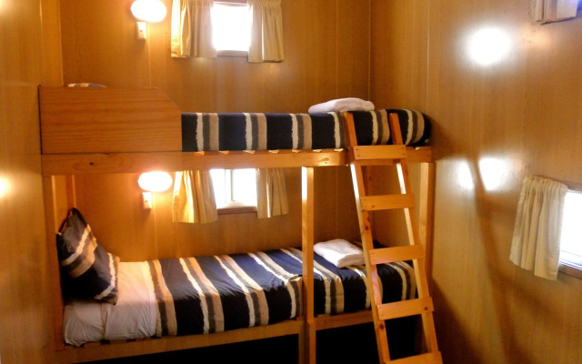 Strahan Beach Tourist Park