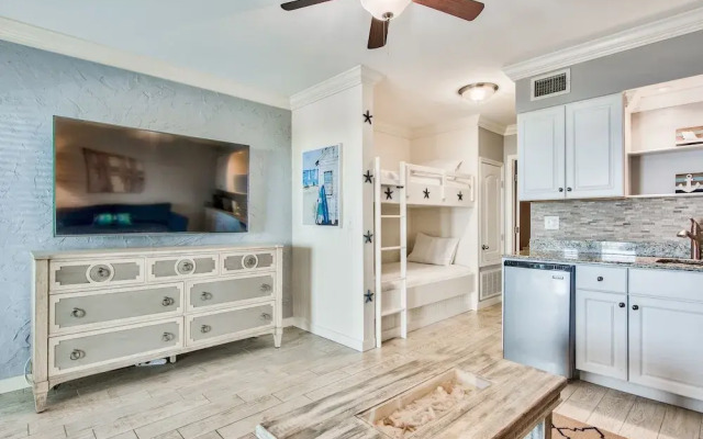 Costa Dreams Beachfront