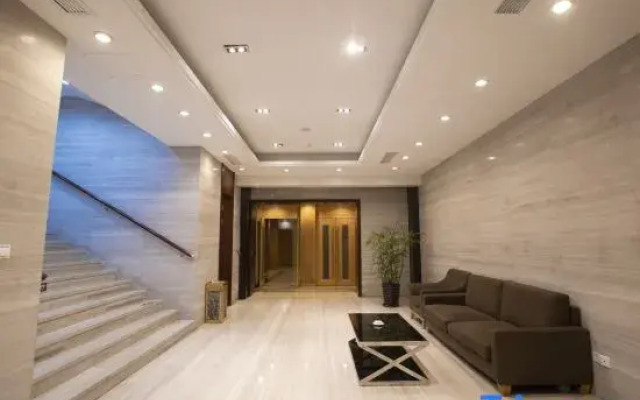Yazz Hotel