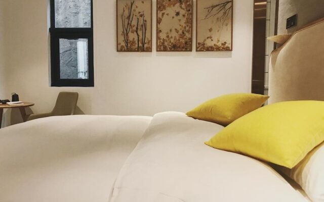 Suzhou Cloud Art Inn