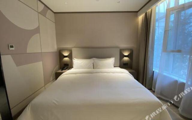 HanTing Hotel (Xinjiang Jiangzhou Avenue)