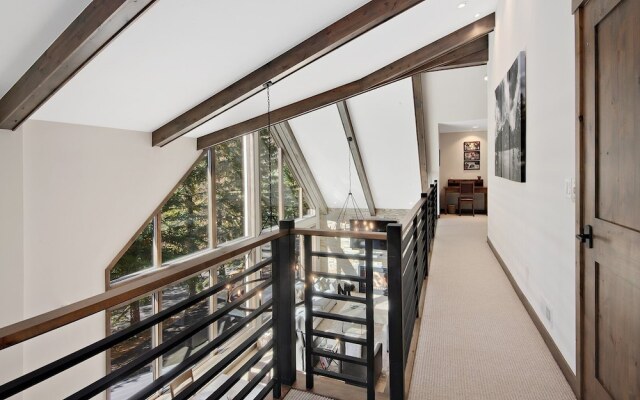 Greenhill Court Chalet