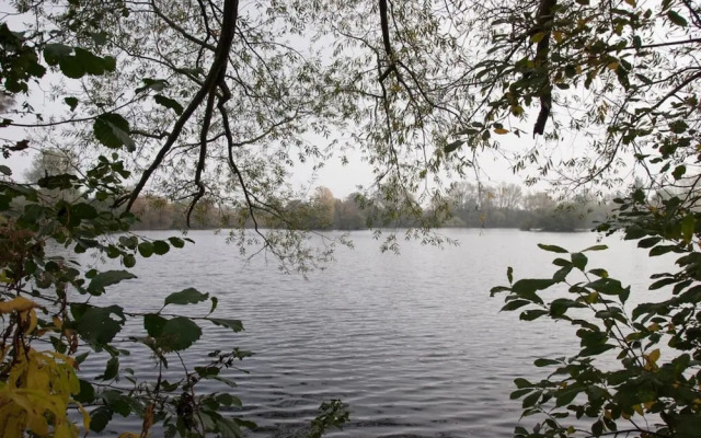 Tranquil Aylesford Retreat With 5 Bedrooms